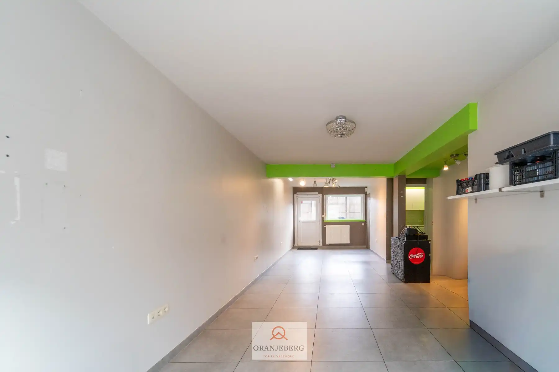 Compact handelspand met buitenruimte in centrum Drongen TE HUUR foto 7