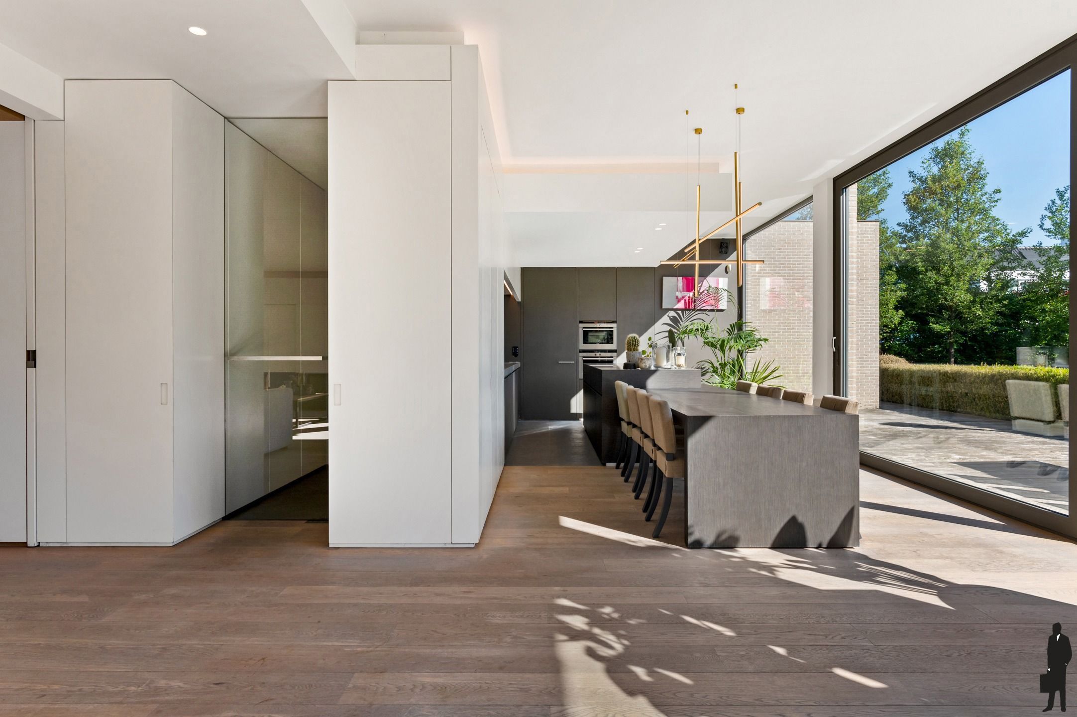 Luxueuze villa te koop in doodlopende straat foto 23