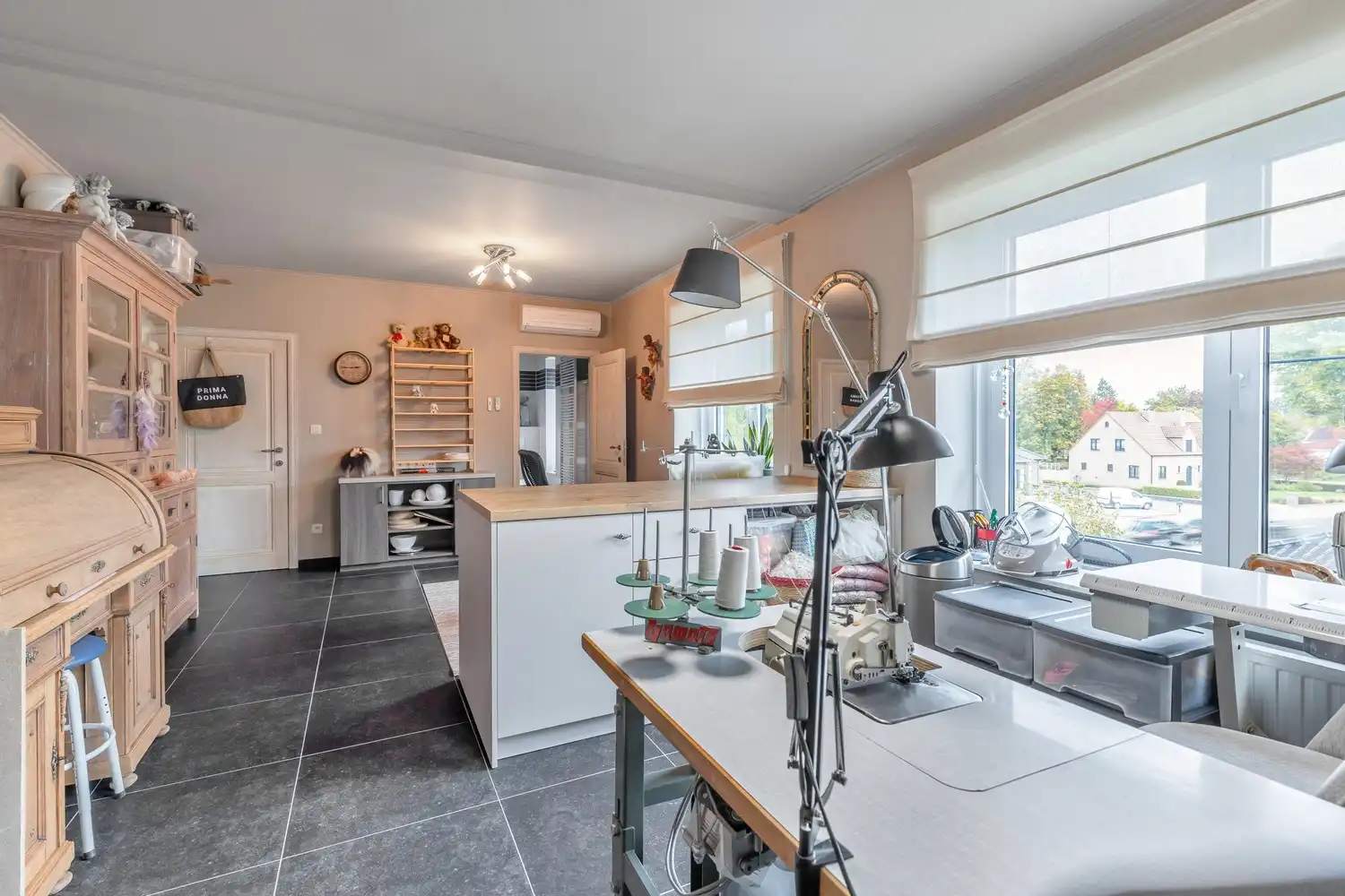 Unieke vastgoedopportuniteit! Ruim bedrijfscomplex met 2 appartementen en exclusief penthouse op 46a 55ca! foto 90