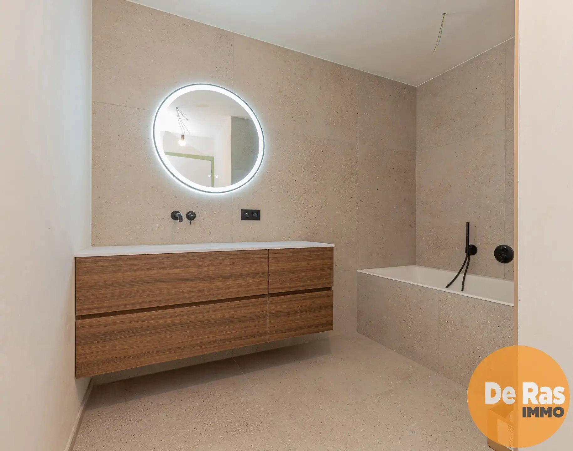 ZWALM - Nieuwbouwwoning met 4 slp, garage en tuin! foto 17