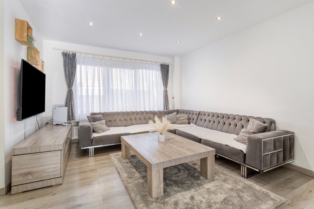 Huis met 4 slaapkamers, 2 badkamers en tuin te koop in Niel foto 3