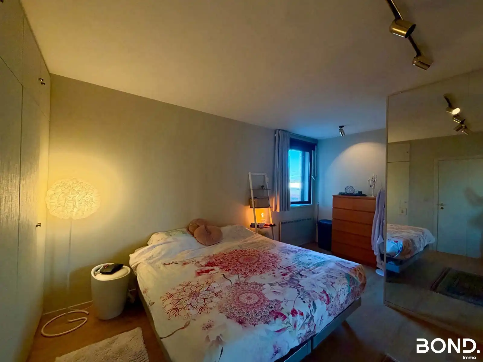 Uniek gelegen appartement met prachtig zicht op de Universiteitsbibliotheek foto 11