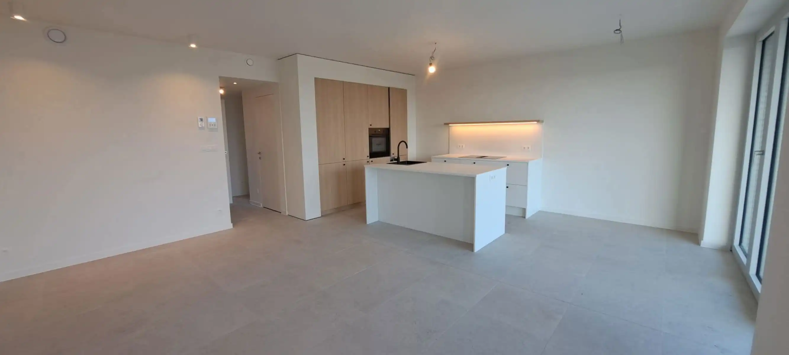 Prachtig 2-kamer appartement met terras foto 3