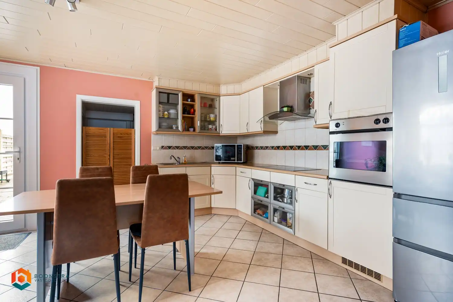 Te renoveren woning met 2 slpkrs en tuin in Sint-Katelijne-Waver foto 5