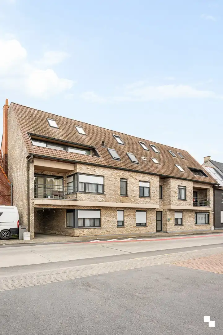 Ruim duplex appartement met garage nabij hartje Lendelede foto 15