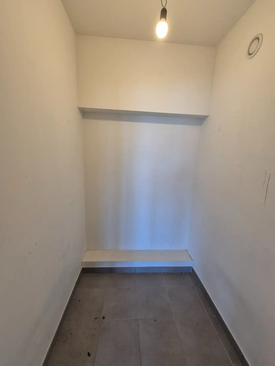 Instapklaar appartement met 3 slaapkamers langs de groene boulevard foto 9