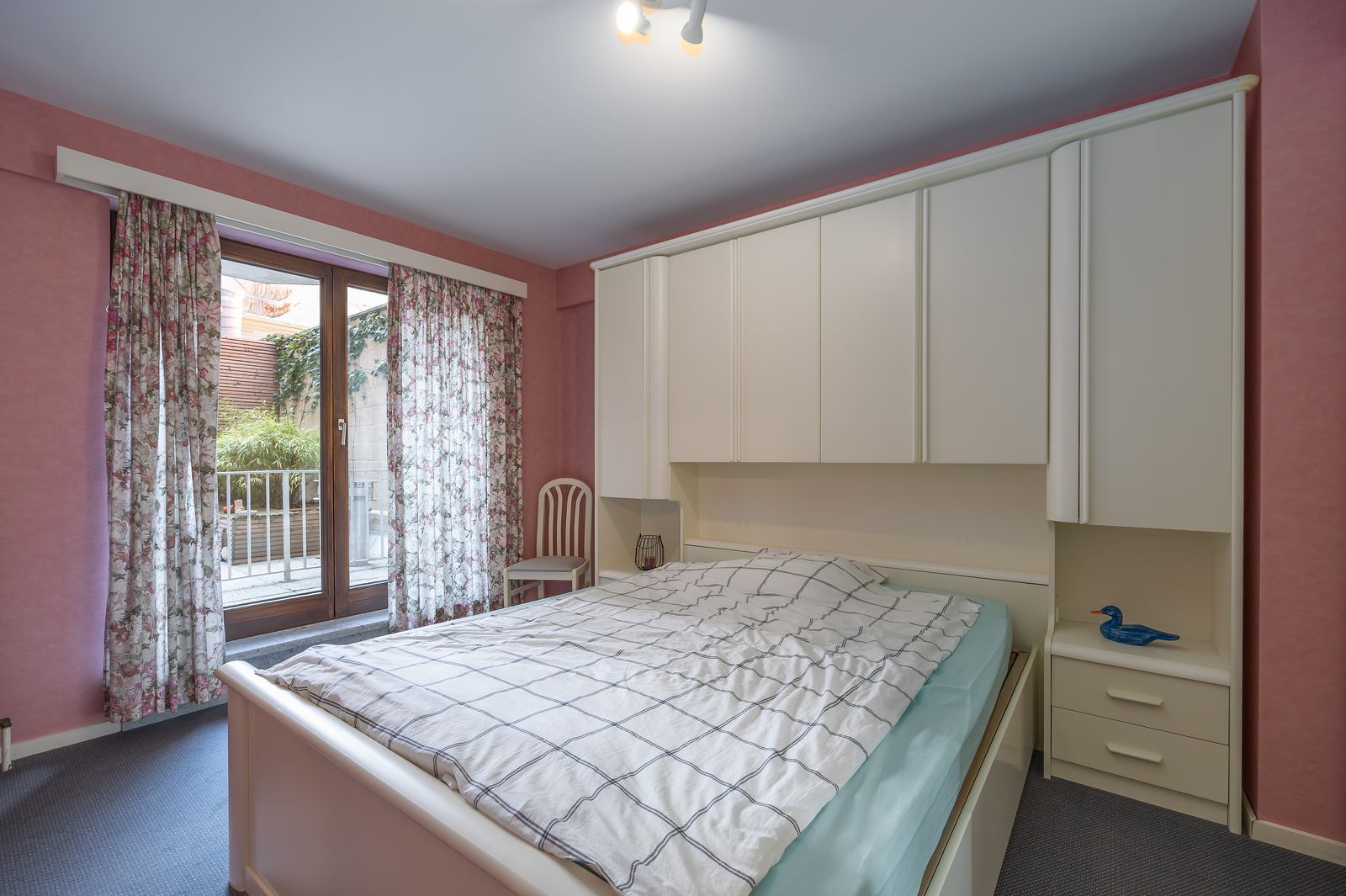 Zéér sfeervol en lichtrijk appartement met 1 slpk op geliefde Vissersplein foto 7