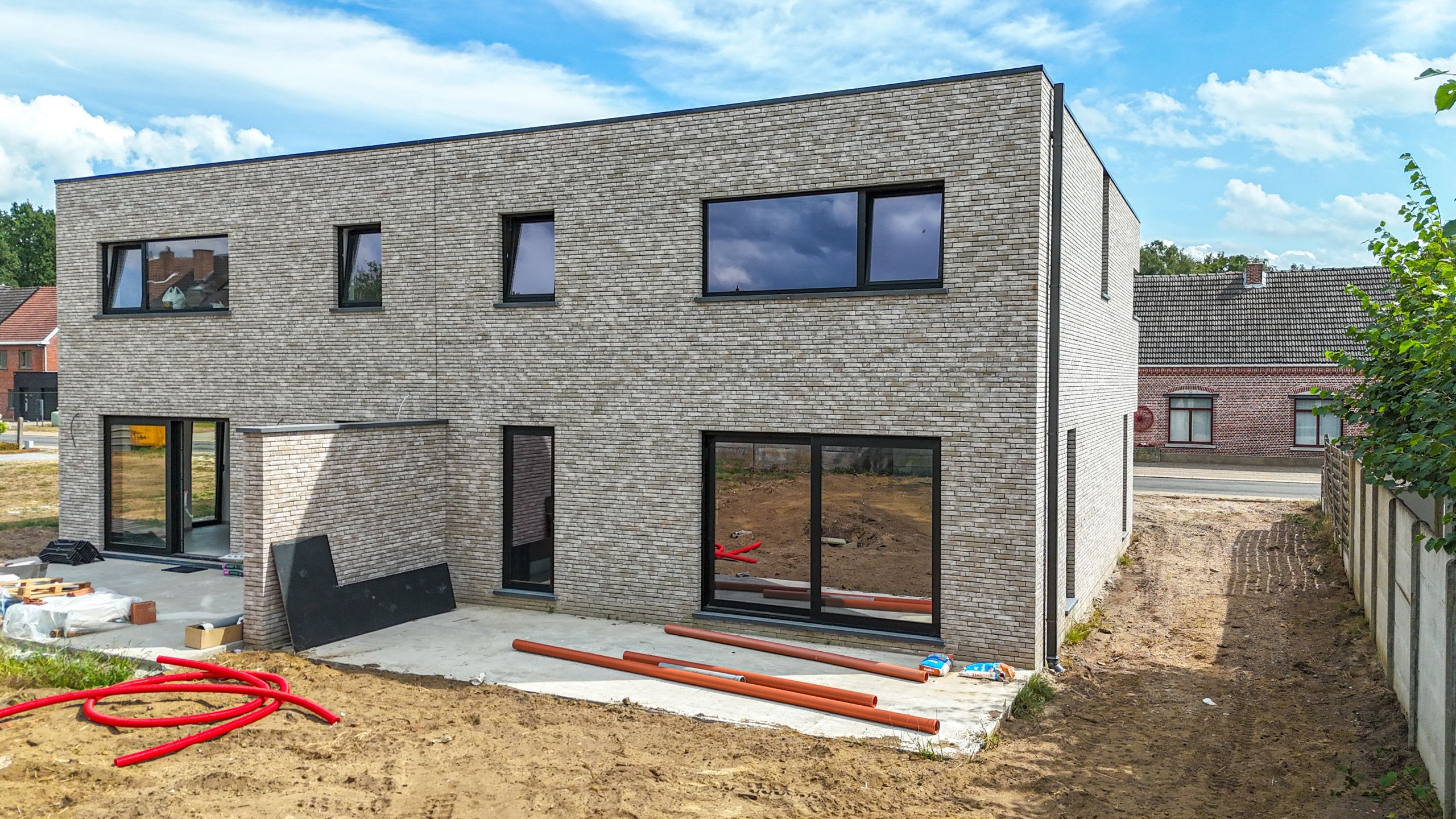 Nieuwbouw casco woning van 187m² met 4 slpks en ruime tuin! foto 11