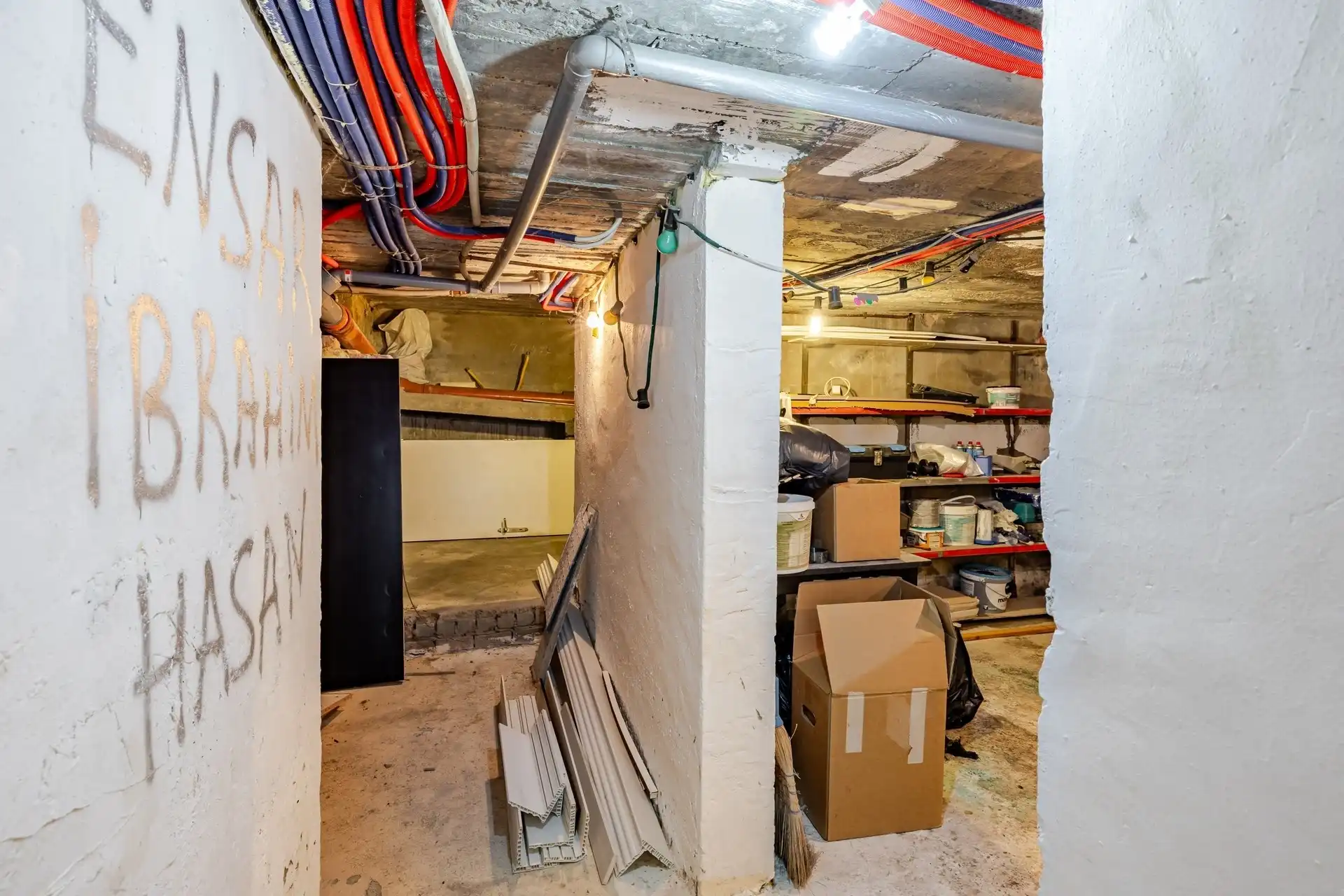 Top gerenoveerde woning met 3 slks op gunstige ligging foto 21