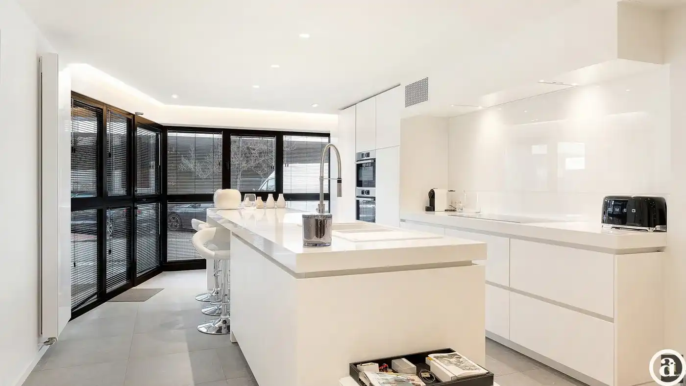 Stijlvol appartement met 3 slaapkamers en terras nabij Zoute foto 8