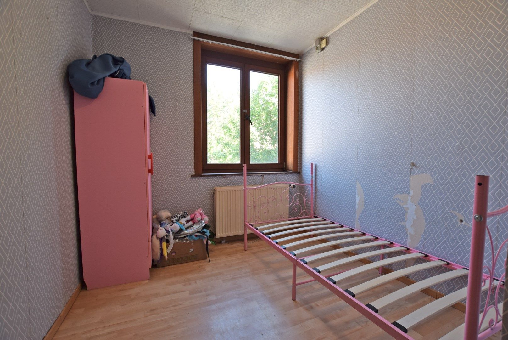 Op te frissen rijwoning op 360m² met 4 slaapkamers + garage & achterliggende loods / werkplaats te Adinkerke (De Panne).  foto 10