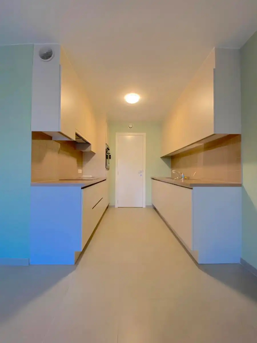 Recent appartement met ruim terras in groen kader te Aalst foto 6