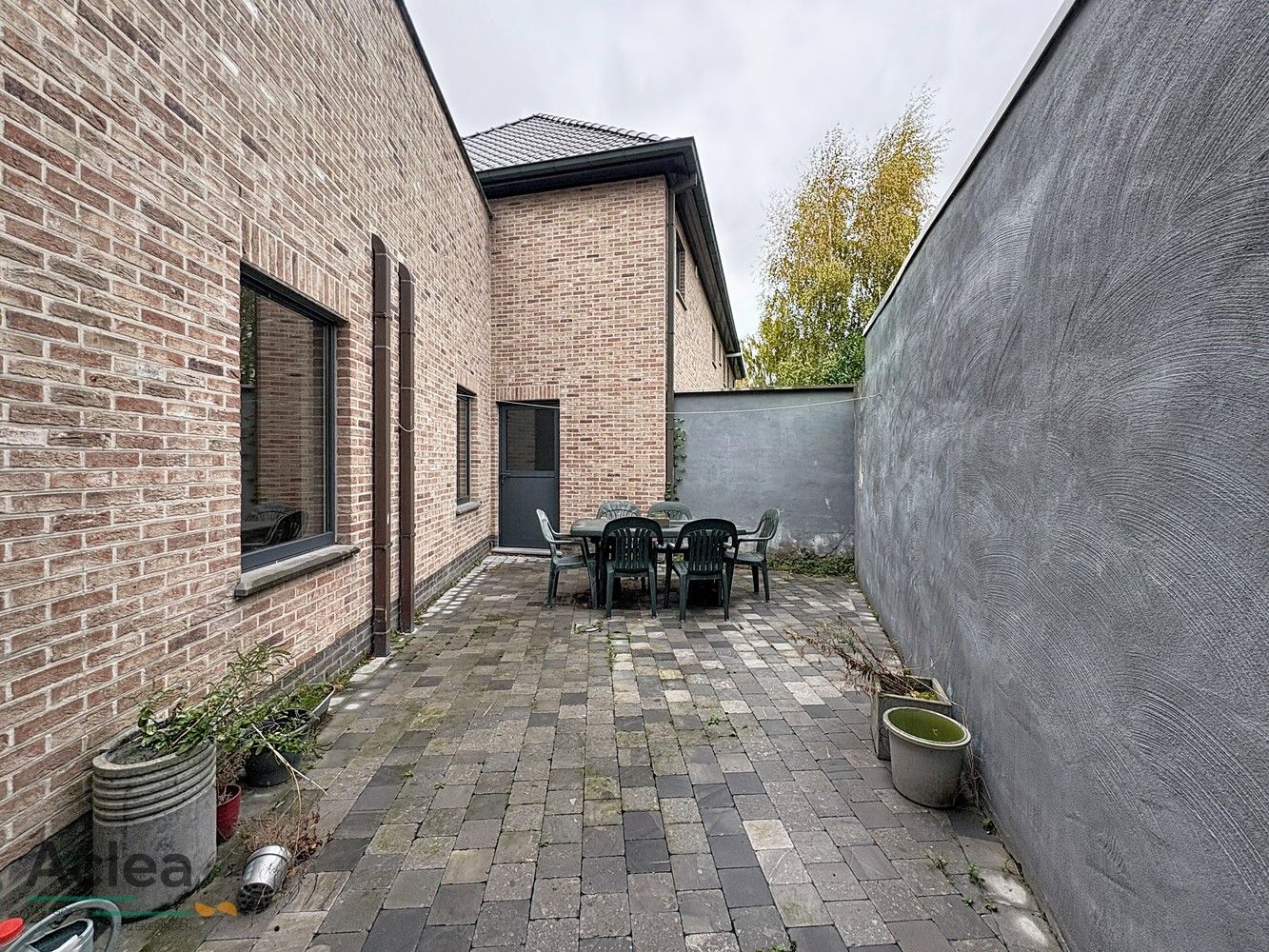 Gelijkvloersappertment met 2 slpks + garage foto 8