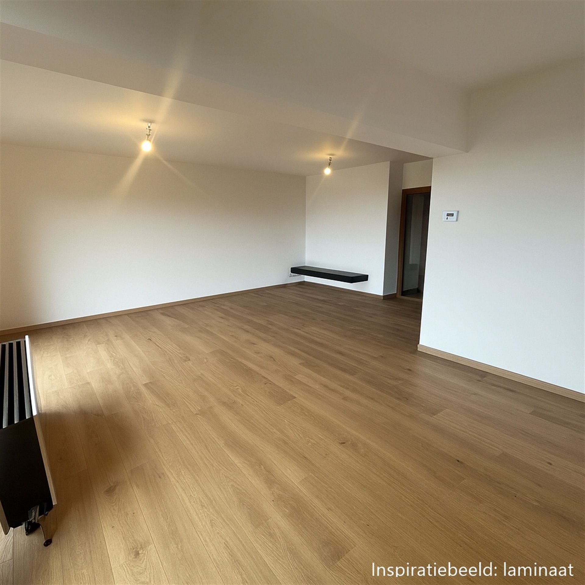 Appartement met 3 ruime kamers en garage foto {{pictureIndex}}