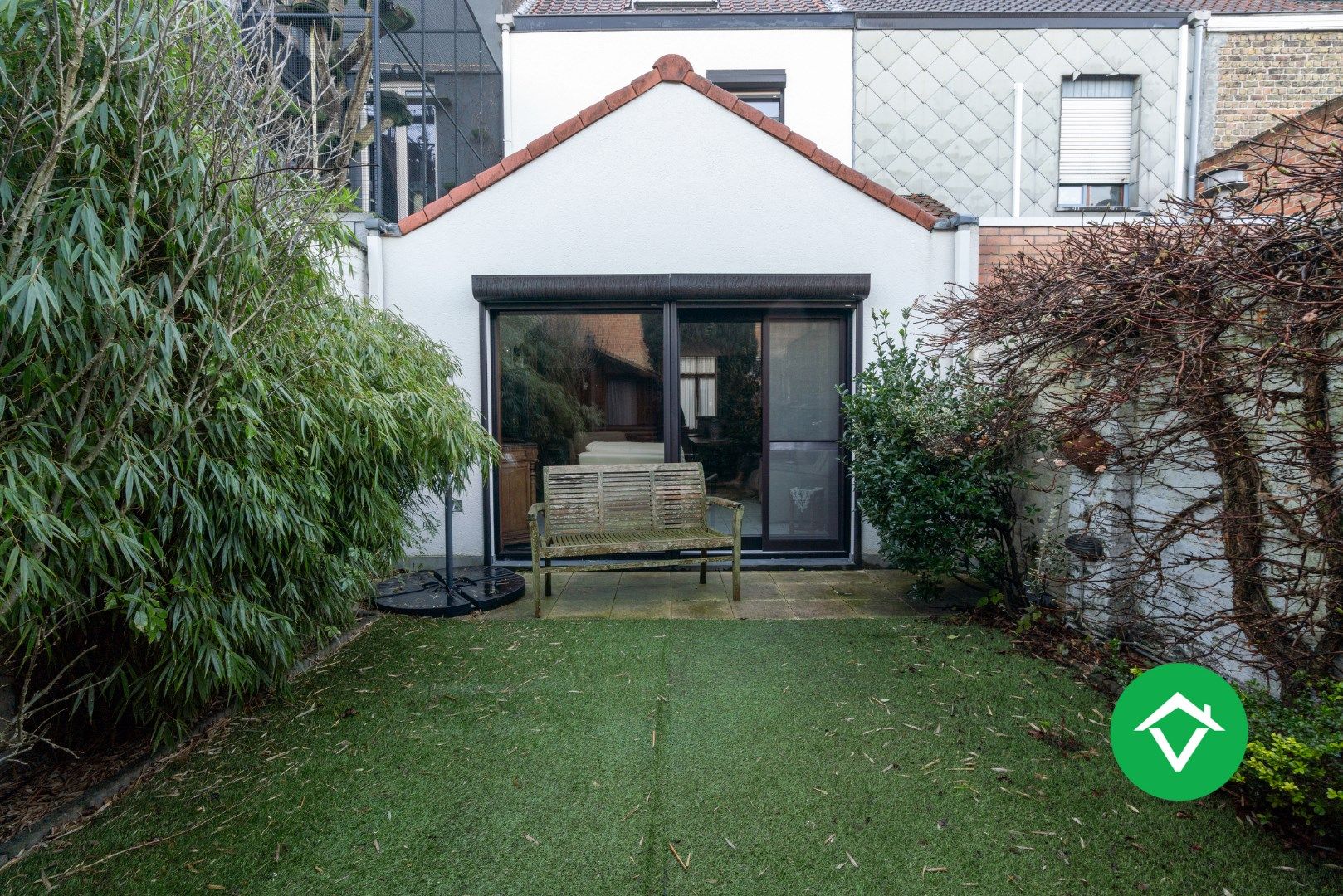 Gerenoveerde rijwoning in Brugge met 2 slaapkamers foto 4