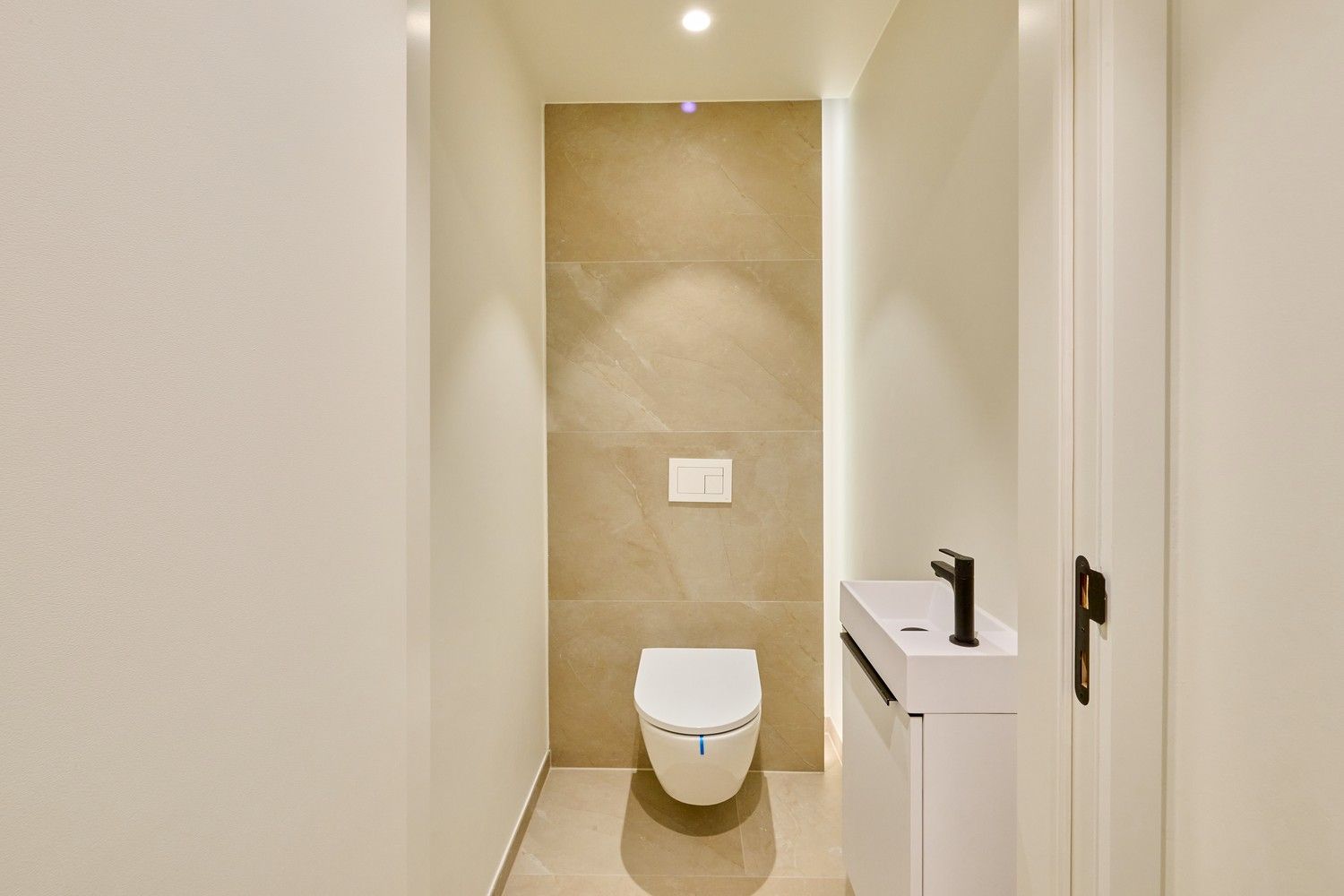 Uitstekend gelegen state-of-the-art appartement met oog voor design en comfort foto 17