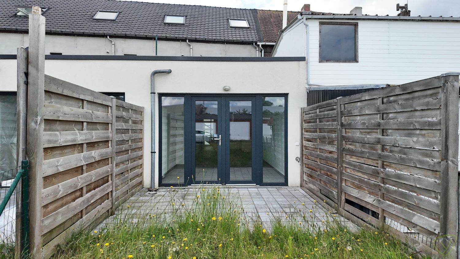 Gerenoveerde arbeiderswoning met drie slaapkamers en garagebox foto 21