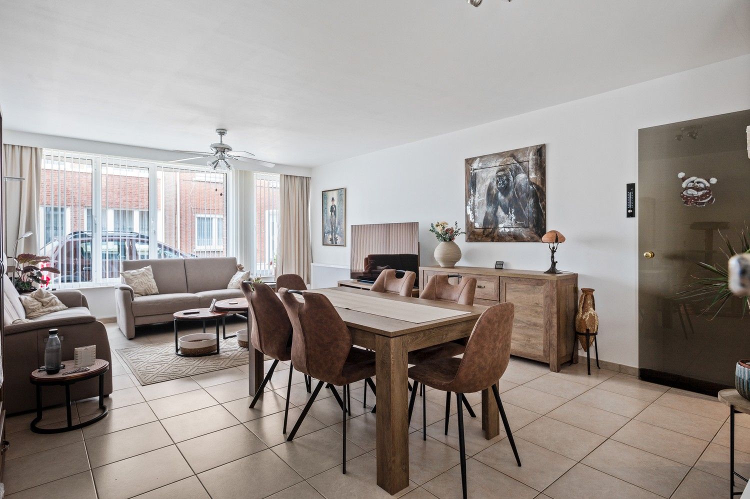 Gelijkvloers appartement met 2 slaapkamers en garagebox in hartje Wommelgem! foto 6