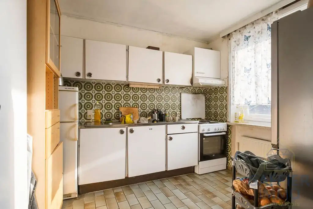 Ruim 2-slaapkamer appartement met zonnig terras op topligging in Roeselare foto 4