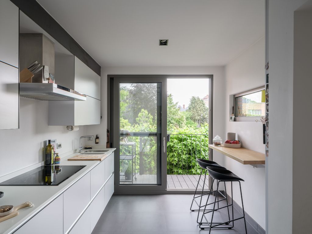 Stijlvolle woning op fietsafstand van het Gentse centrum, gelegen in een rustige en residentiële straat nabij Park Biest en het Potuitpark. foto 6