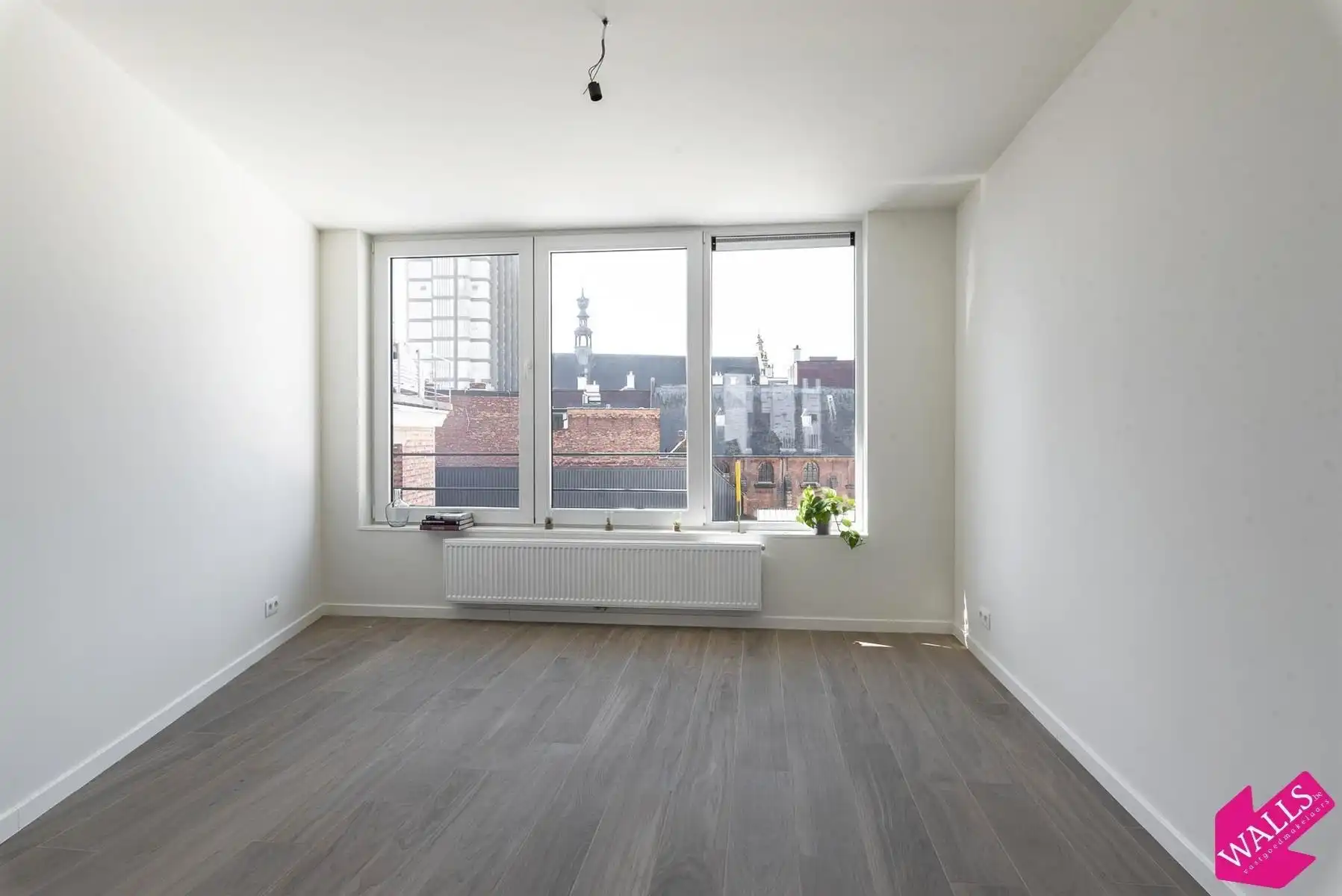 Luxueus gerenoveerd appartement op topligging foto 9
