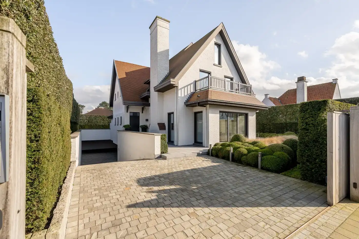 Alleenstaande villa met ondergrondse garage nabij de Magere Schorre foto 29