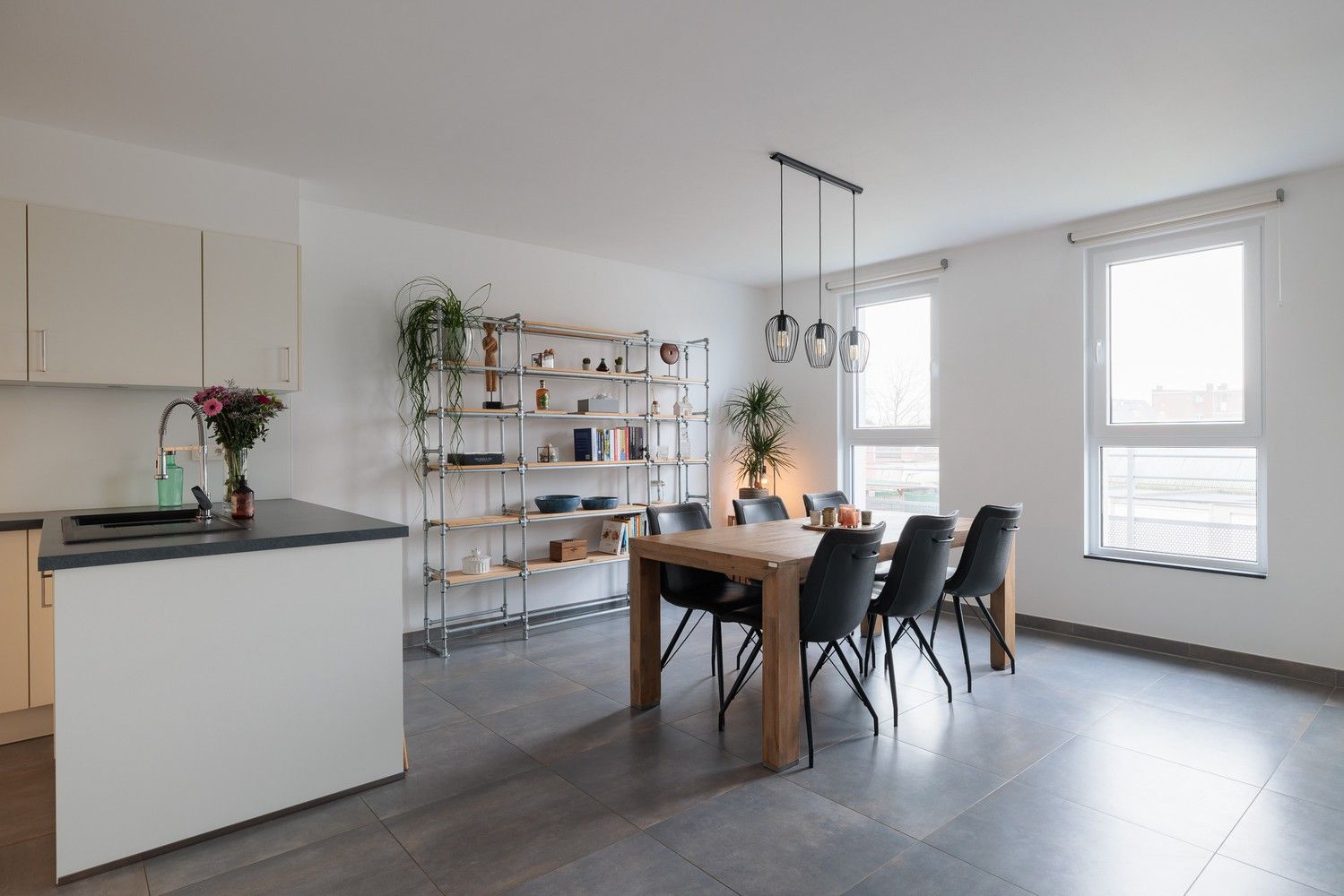 Zeer ruim en energiezuinig appartement met garage foto 7