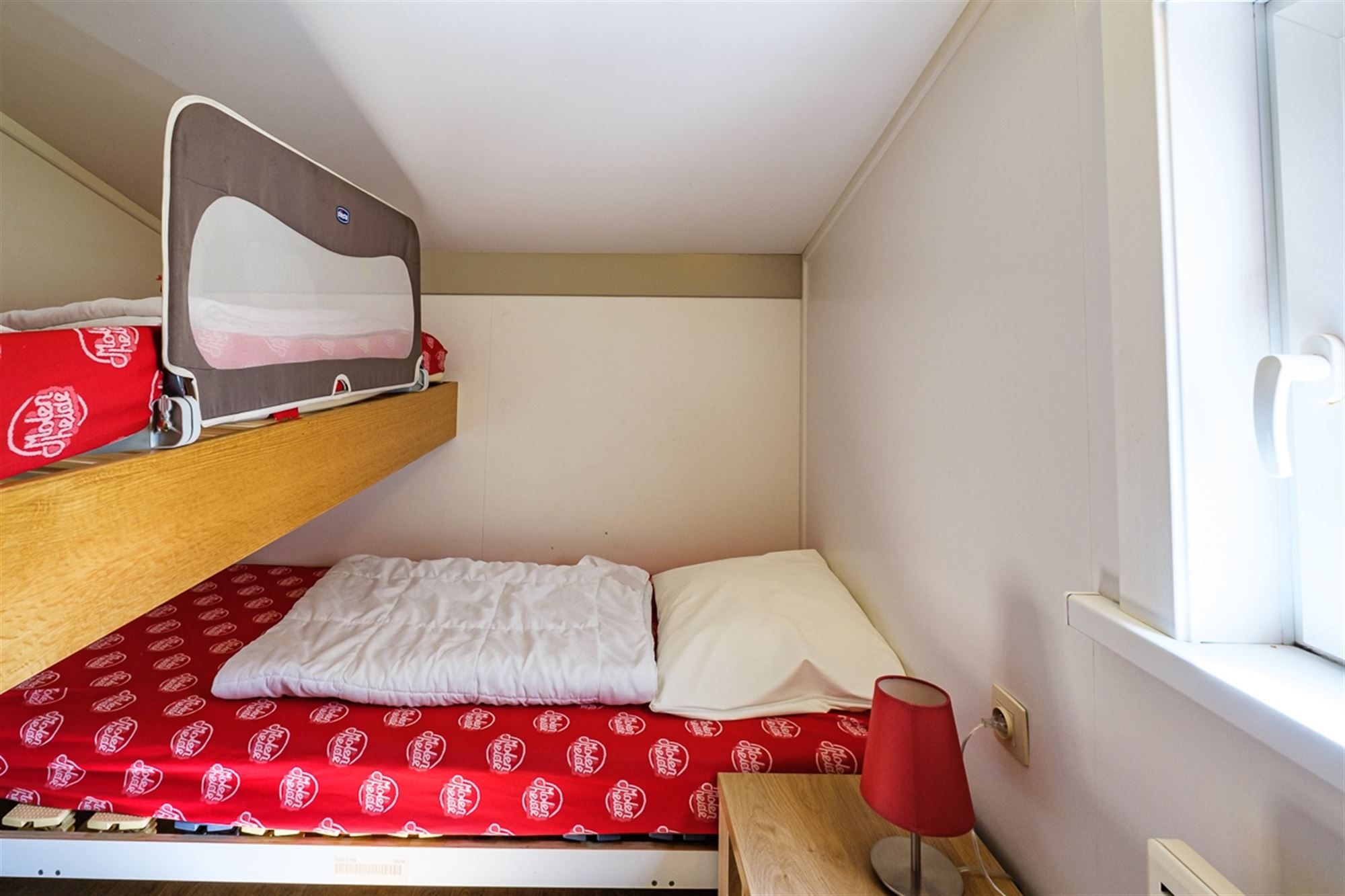 RECENTE VAKANTIEWONING MET 2 SLKS IN EEN GEZELLIG VAKANTIEPARK  foto 18