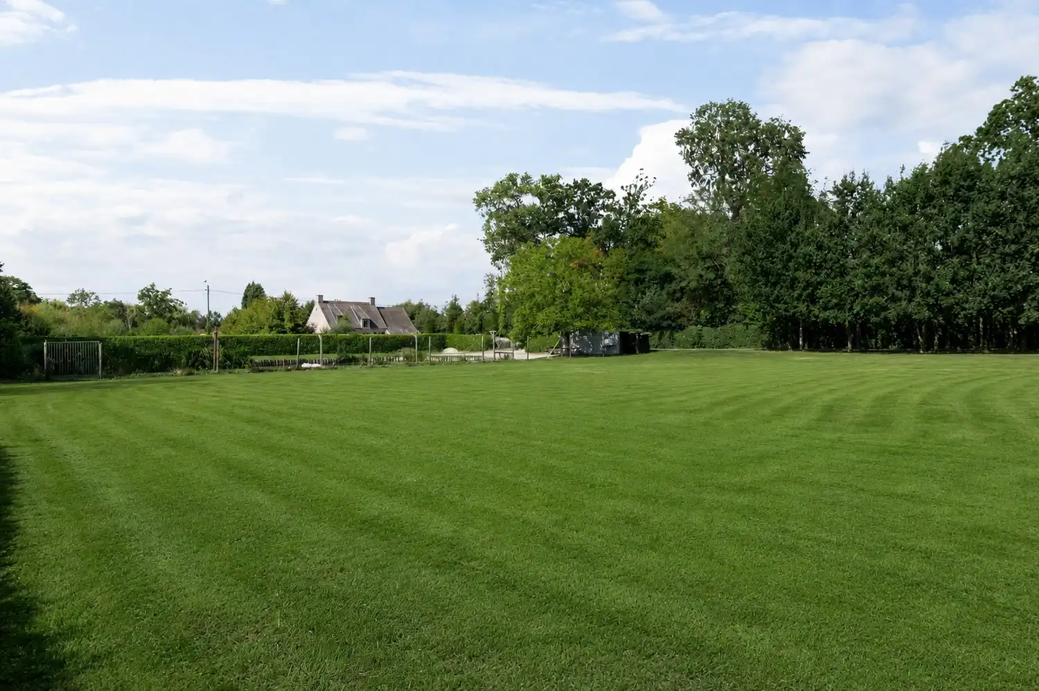 Gerenoveerde villa met bijgebouw en vijver op een perceel van 1,8 ha te Putte foto 43