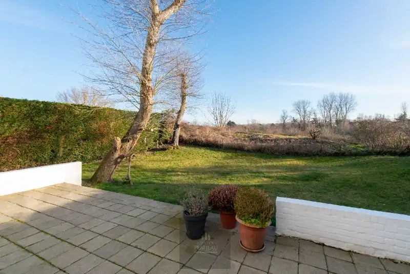 Zuidgerichte villa met 4 slaapkamers uitgevend op beschermd natuurgebied! foto 3