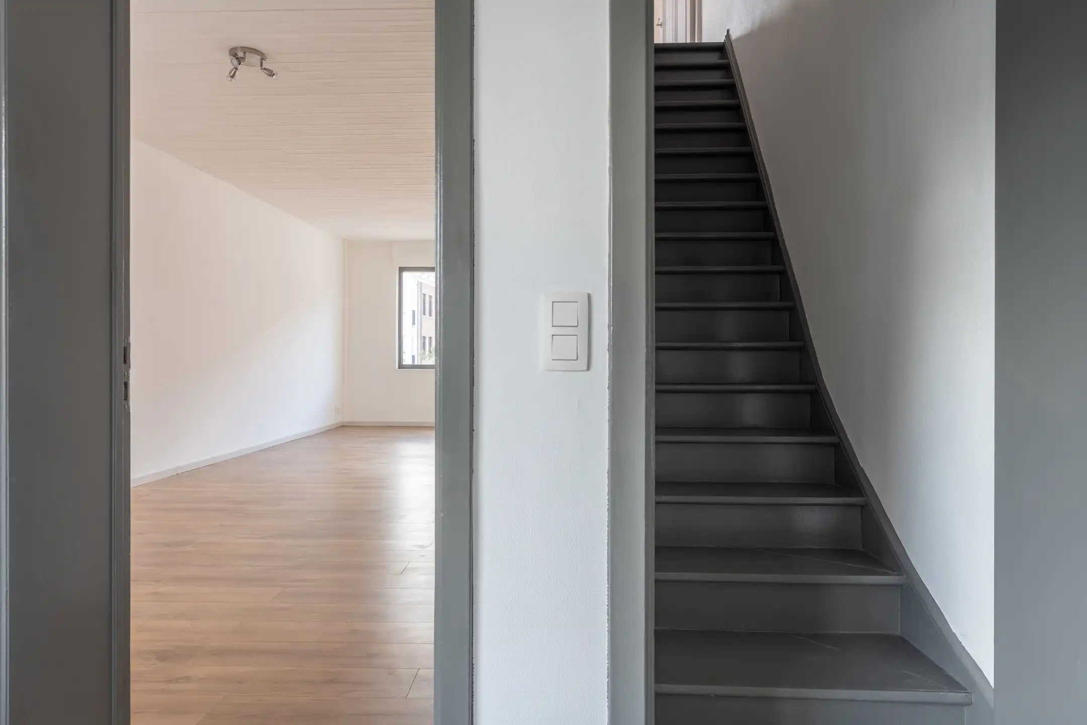 Volledig vernieuwde (2025) 2 slaapkamerwoning (A label) foto 14