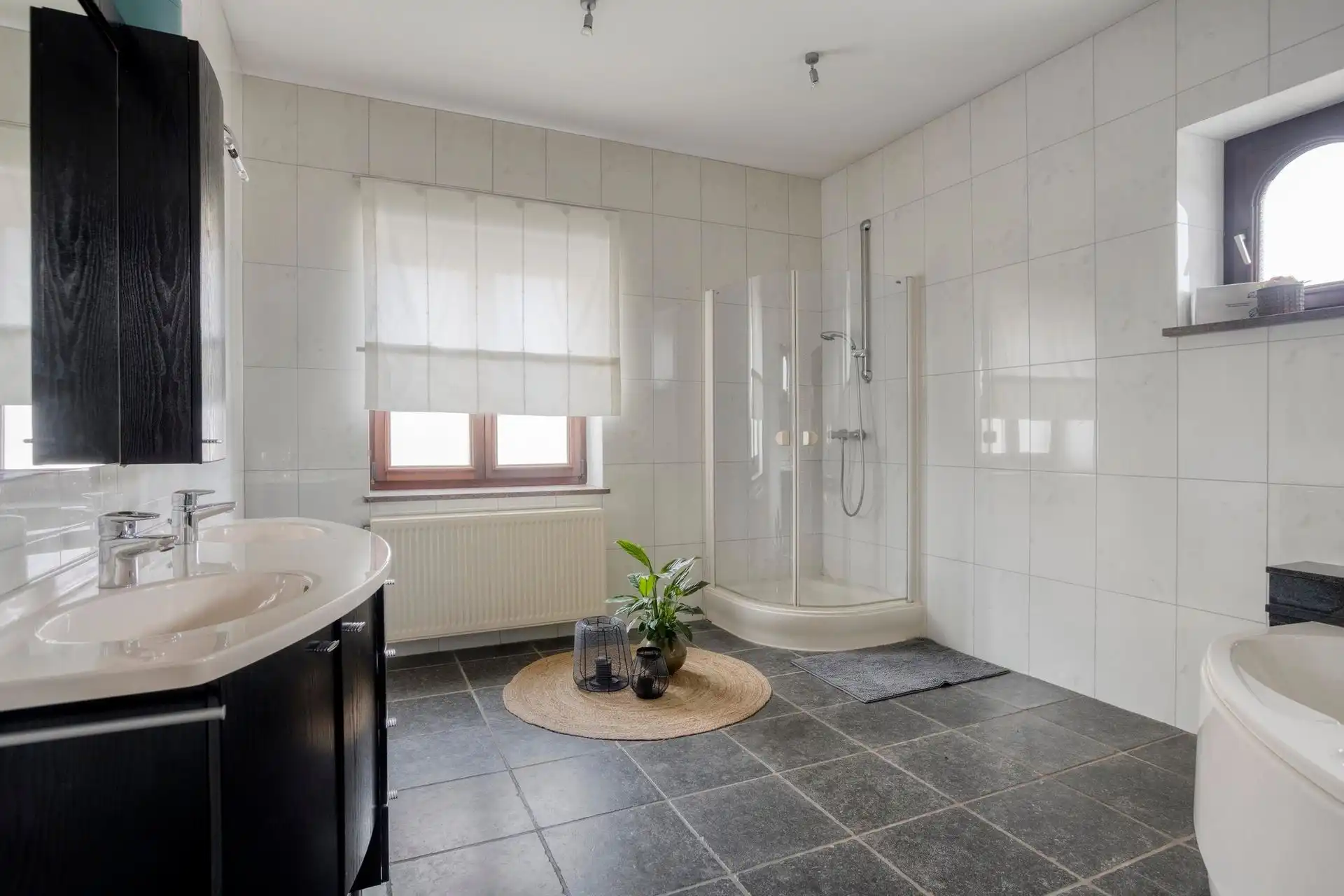 Ruime woning op een perceel van 20a! foto 19