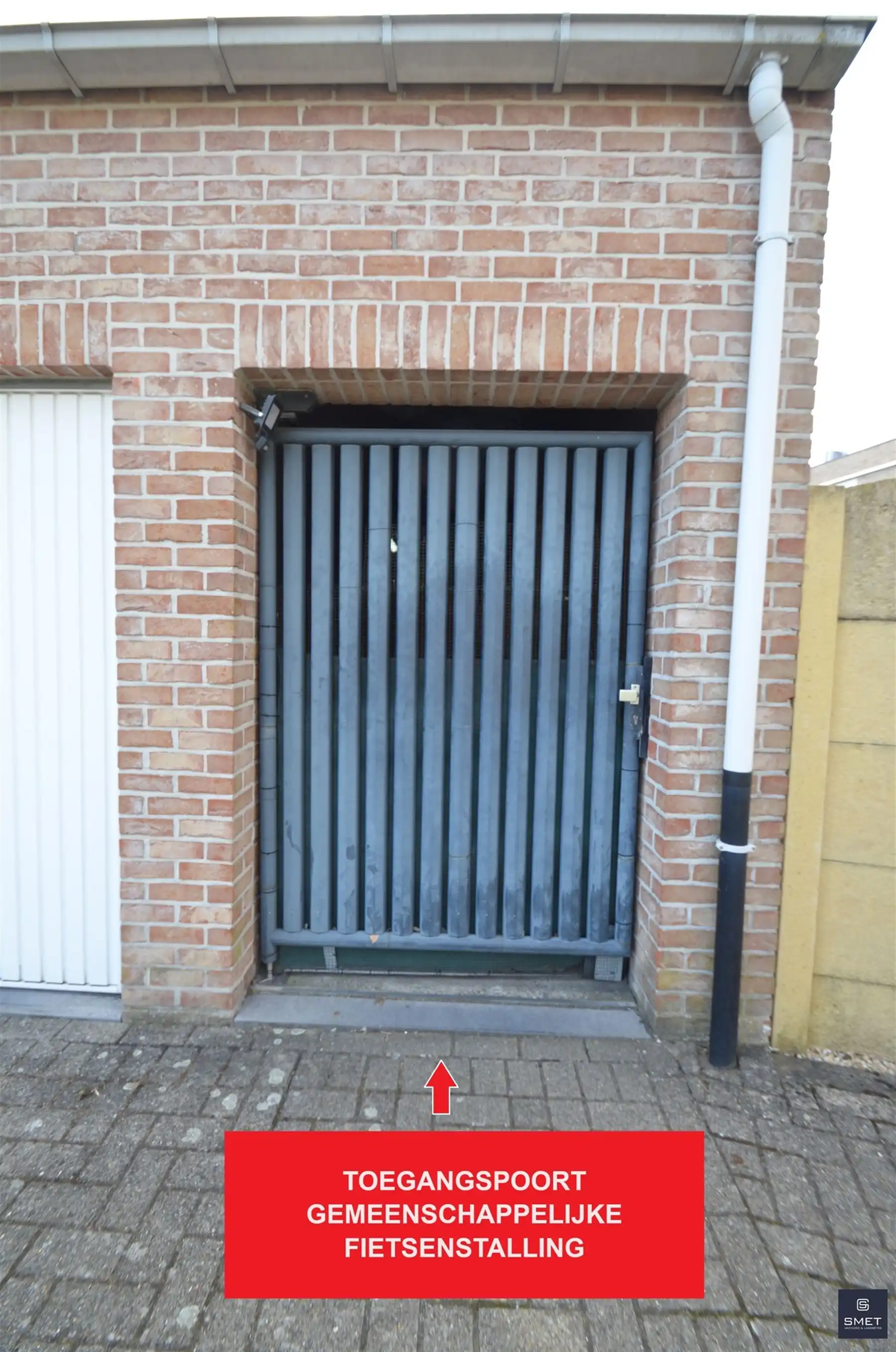 APPT. MET 2 SLPKS, TERRAS EN GARAGE OP TOPLOCATIE  foto 27