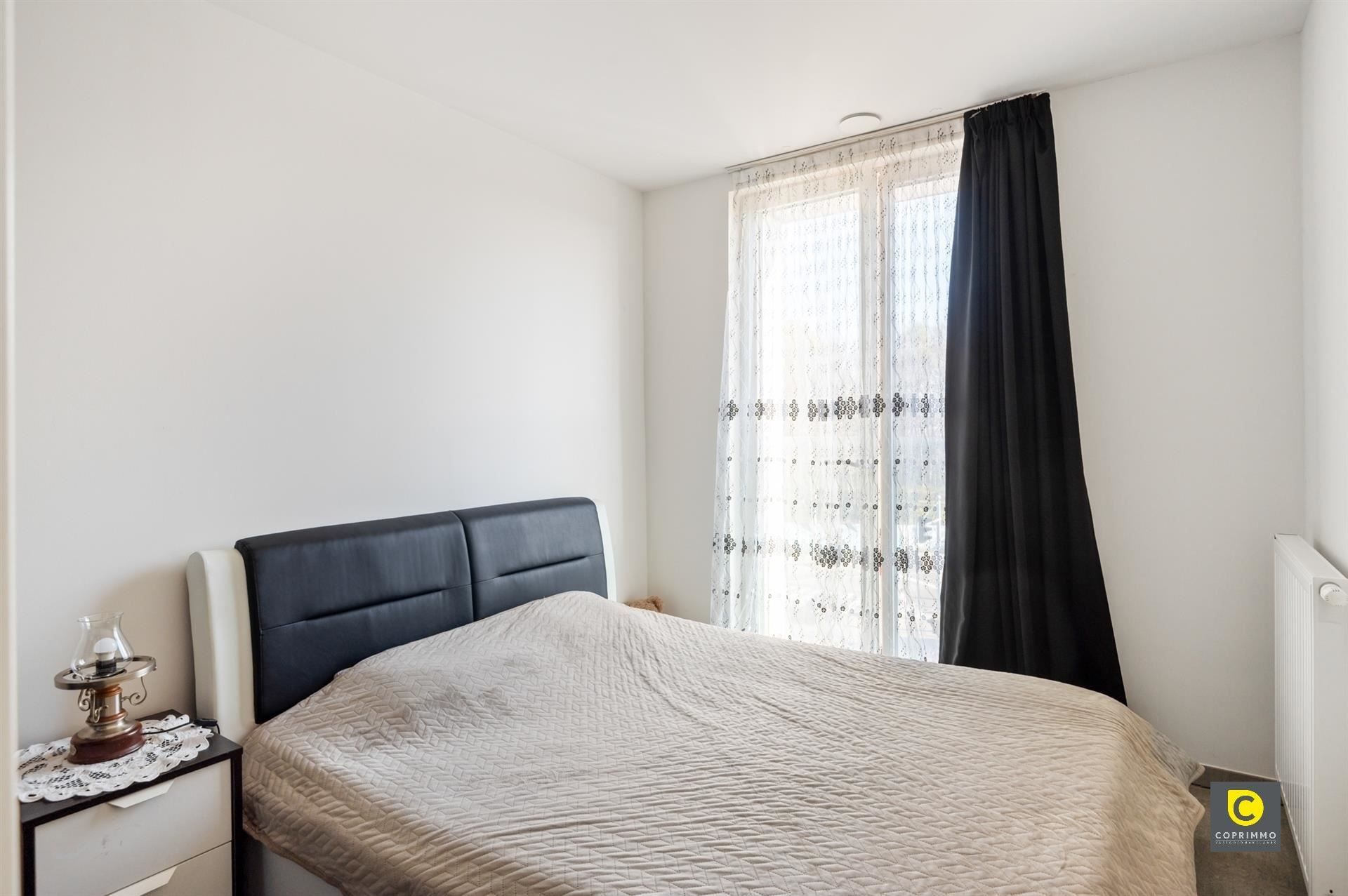 Modern 1 slpk appartement in residentie Parkhof te Mortsel foto 5