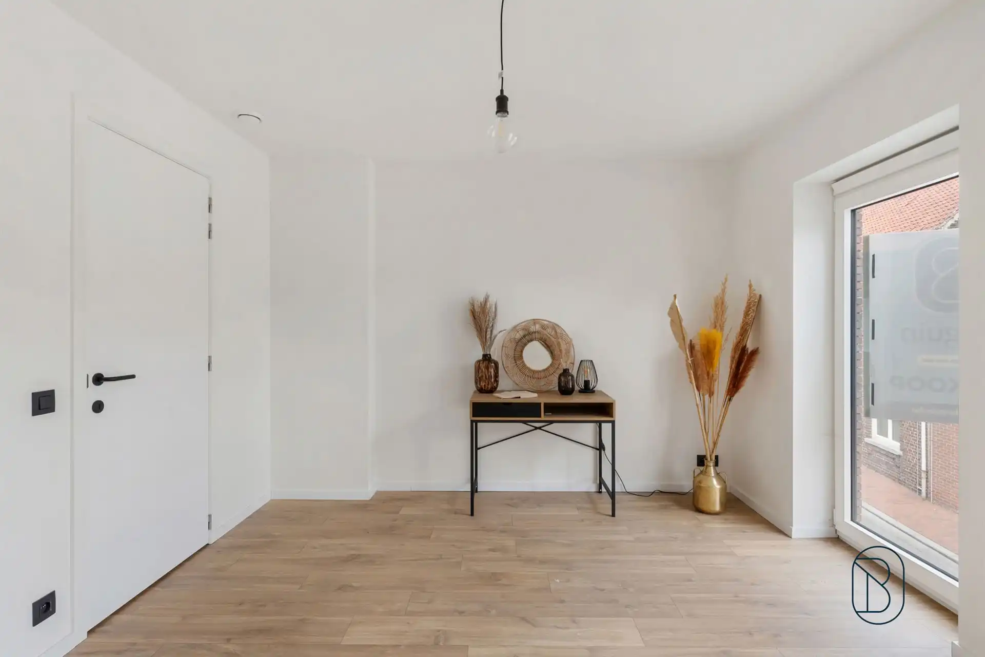 Mooie nieuwbouwwoning met 3 slk en 2 badkamers, + tuin foto 11