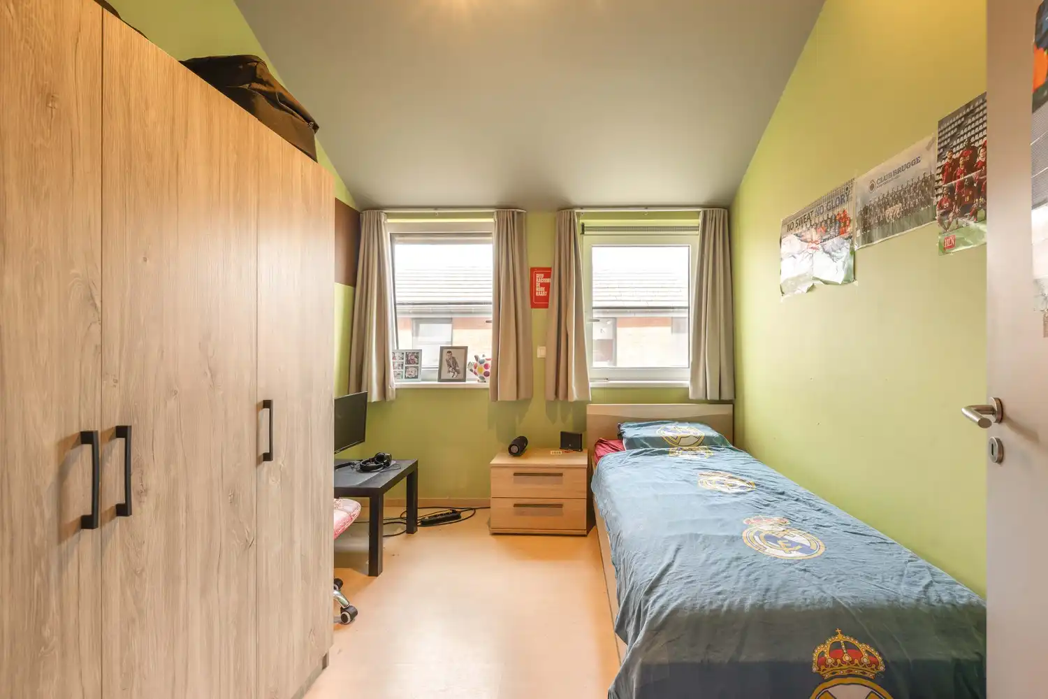 Halfopen woning te Ruiselede. foto 10