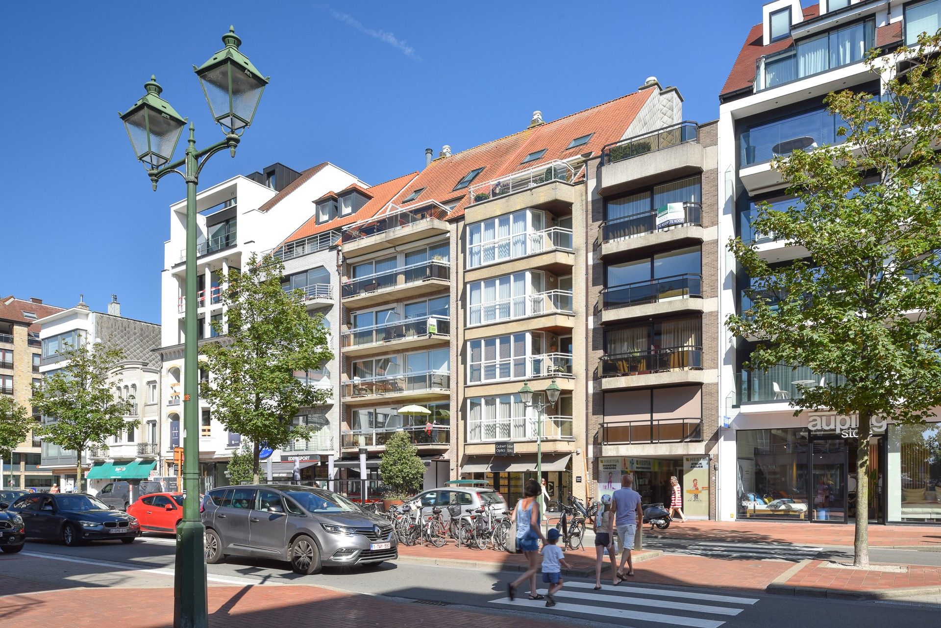 Gerenoveerde duplex met 3 slaapkamers en terras foto 18