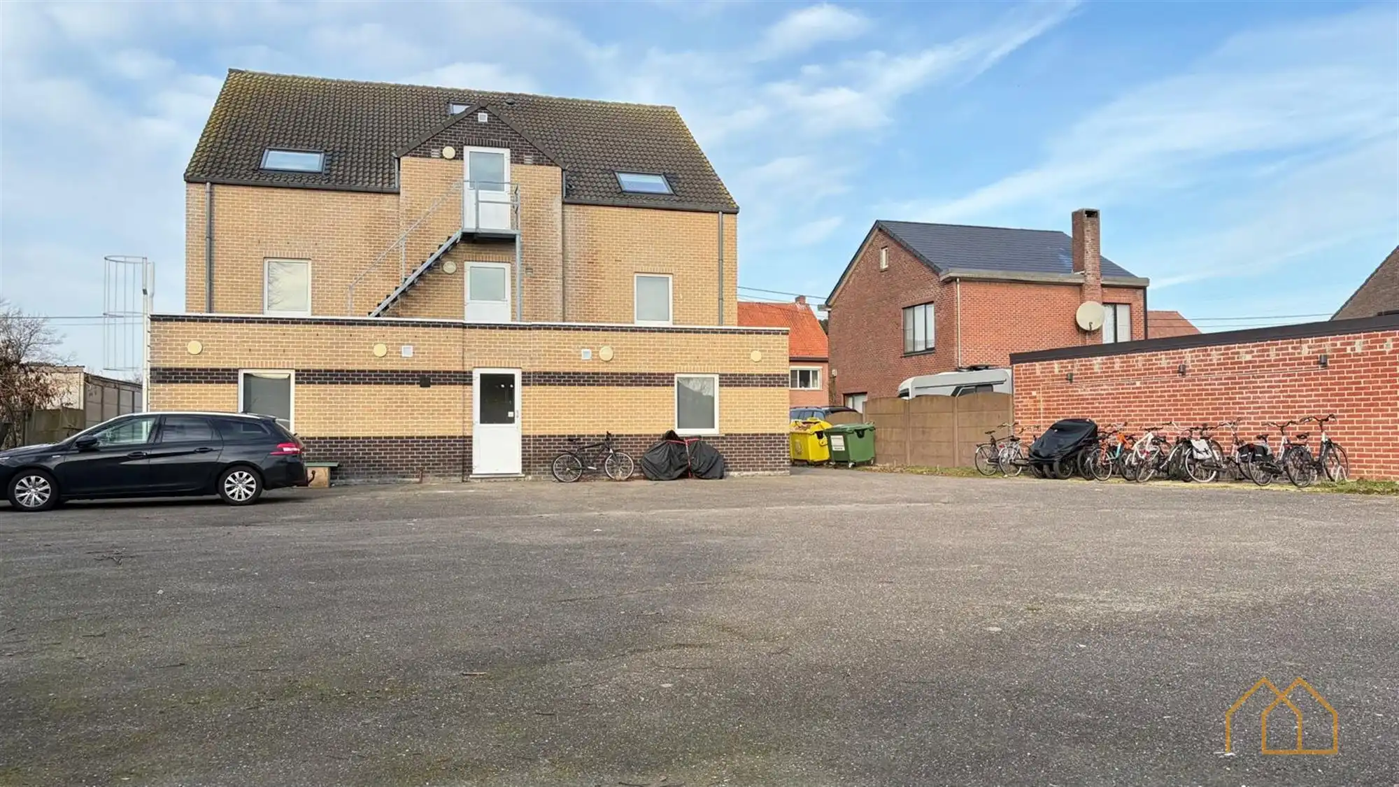 Ruime studentenflat met eigen douche en keuken foto 16