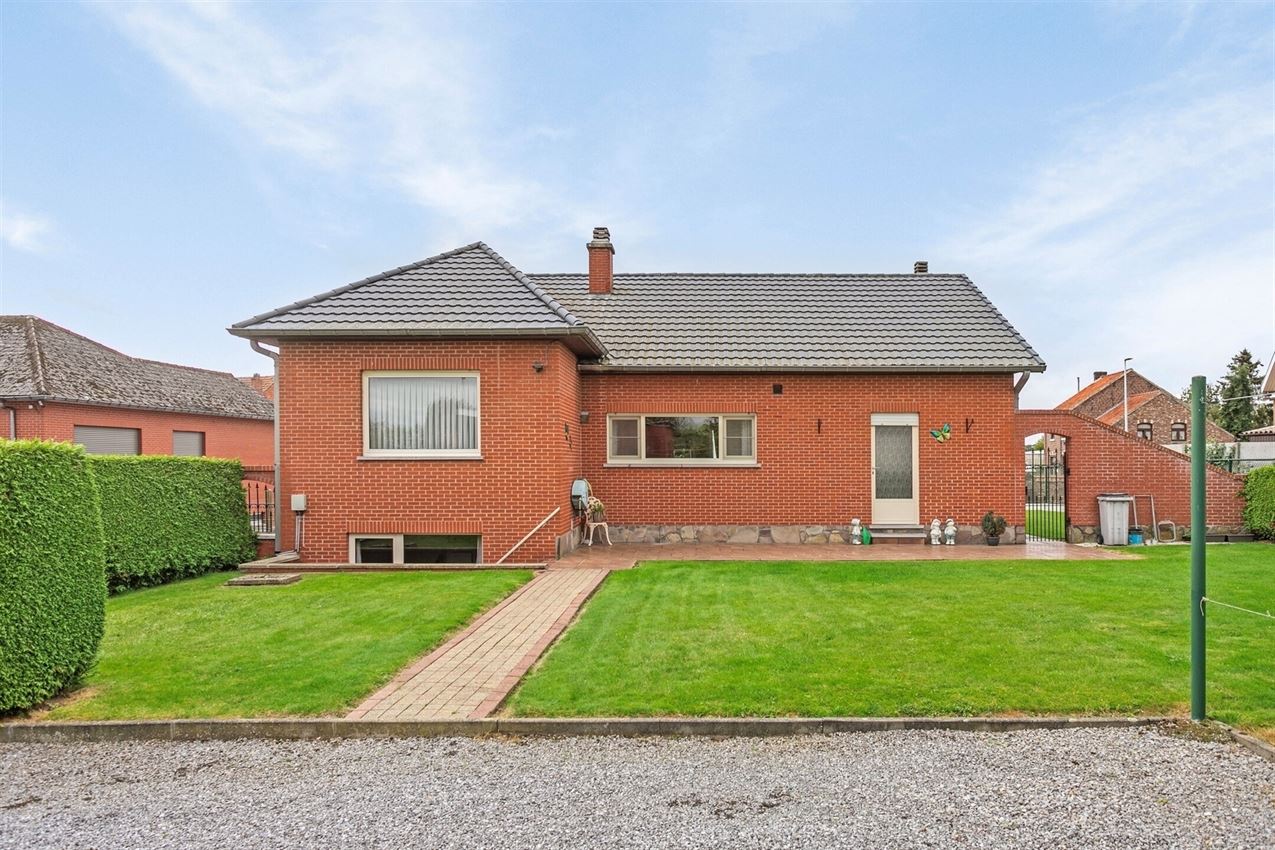 Instapklare woning, 3slk, met weiland 52a foto 39