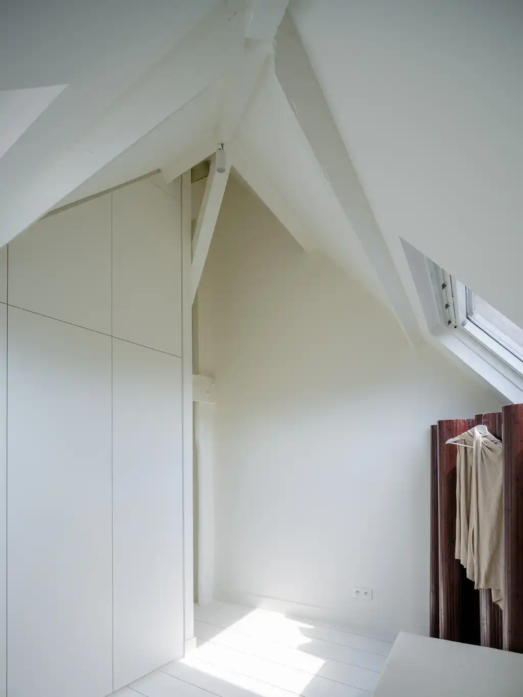 Karaktervol 2-slaapkamer appartement op een toplocatie in het centrum foto 21