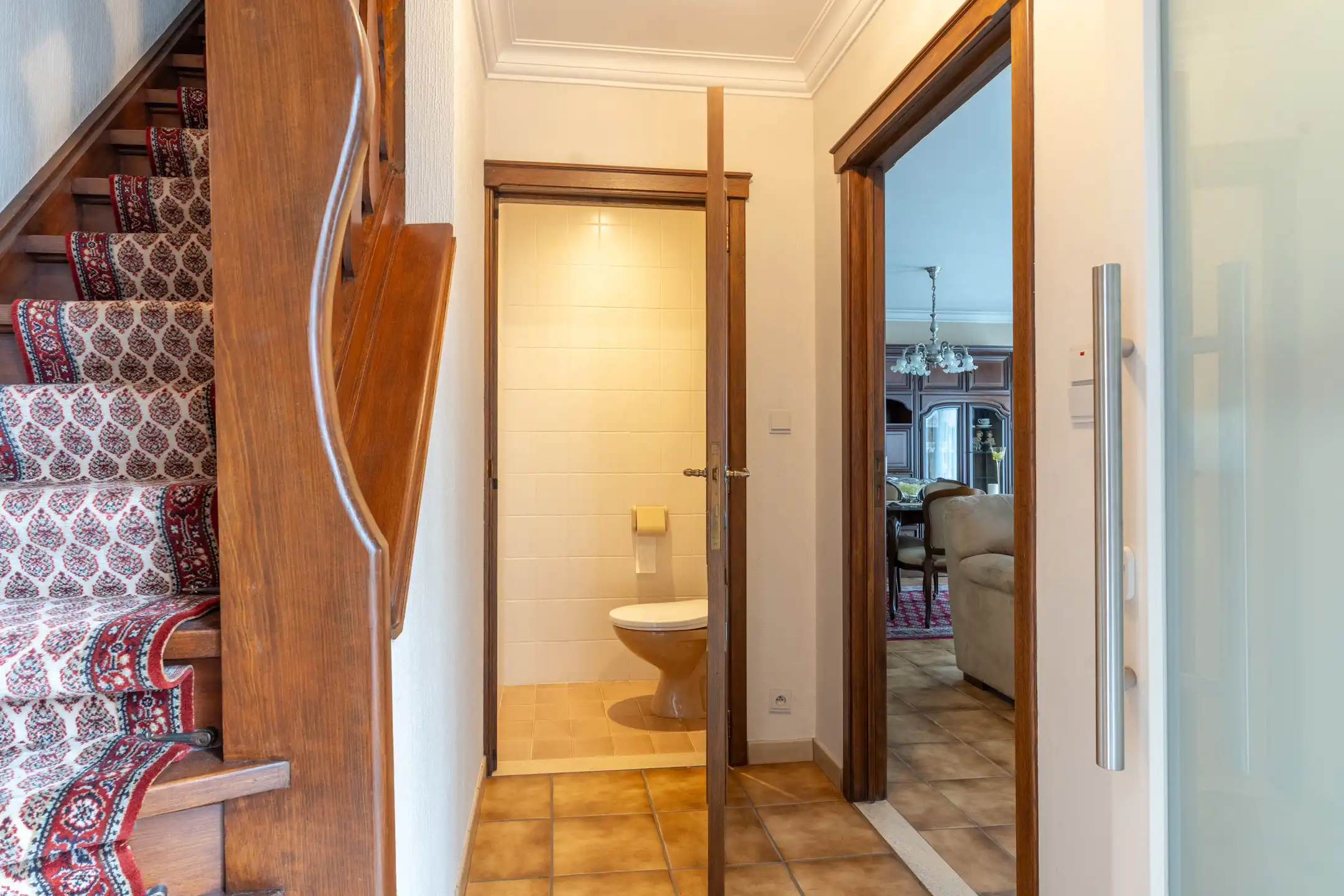 Gunstig gelegen woning met 3 slpks en garage op  505 m² foto 4