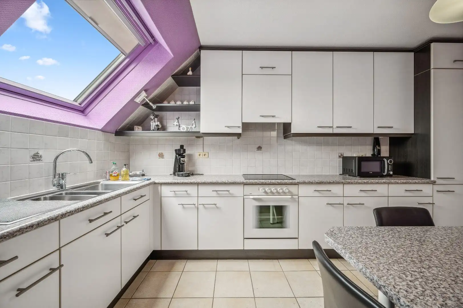 Instapklaar appartement te centrum Tienen foto 4