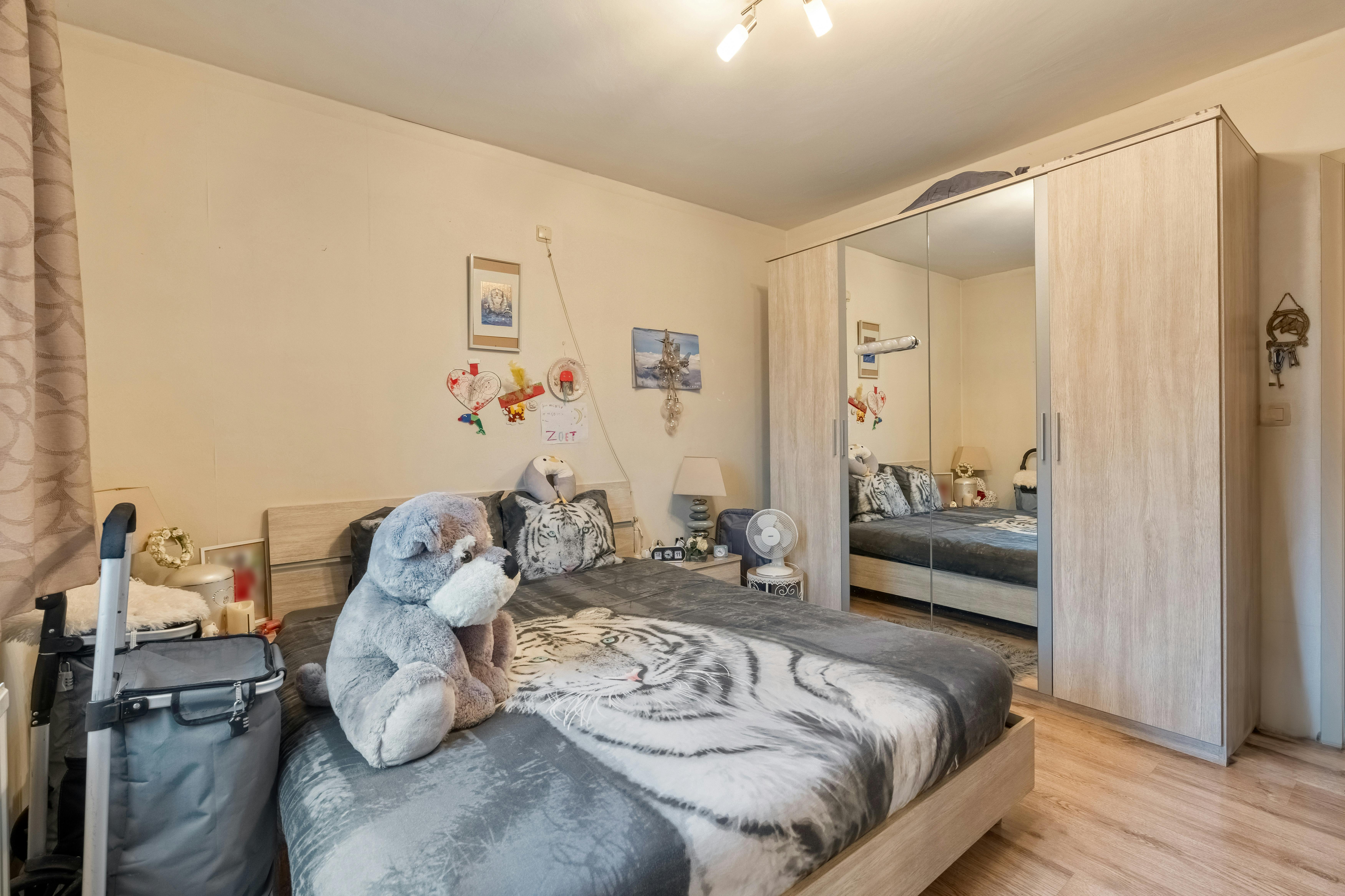 Appartement met terras en autostaanplaats in Genk foto 10