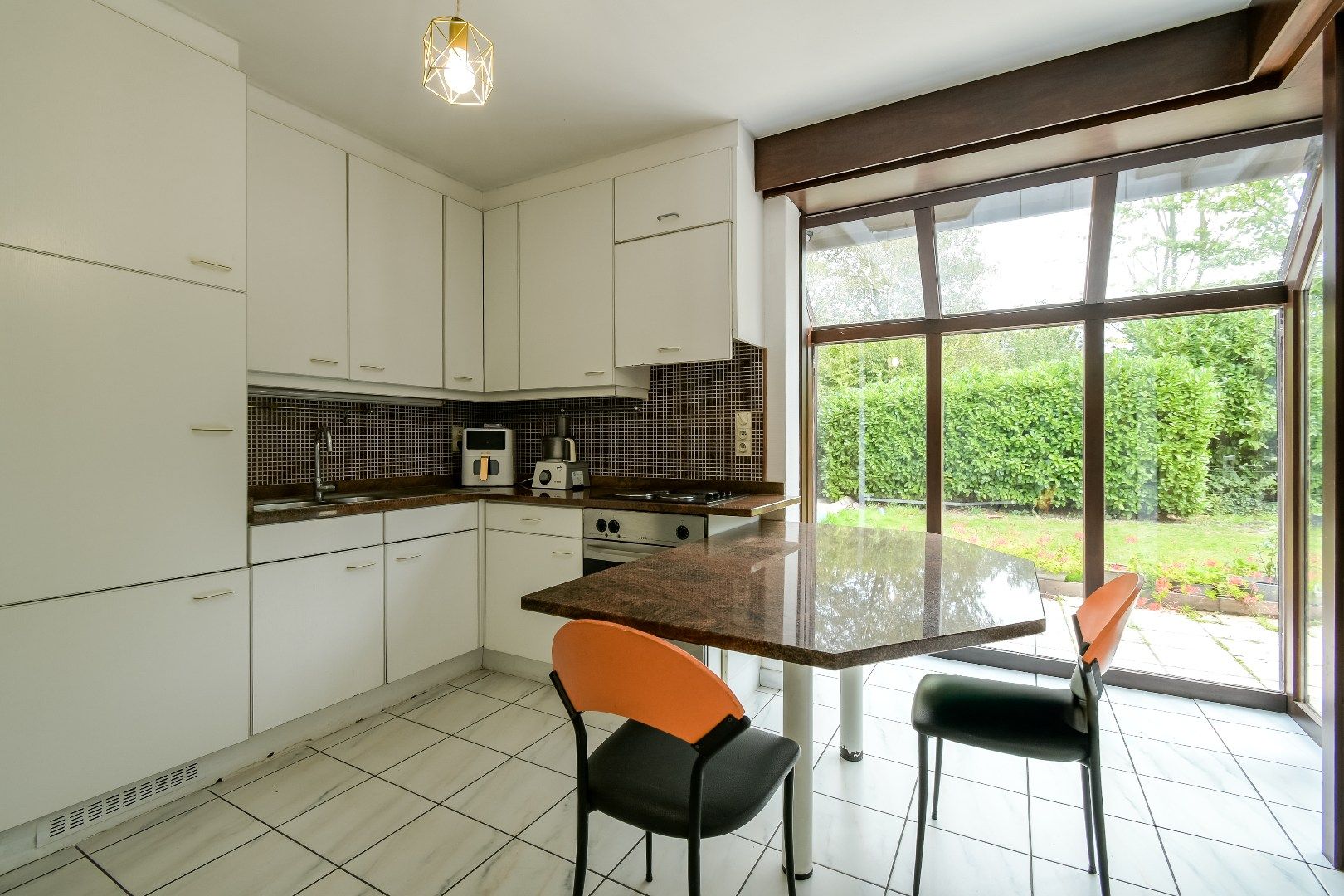 Gezellige woning omgeven door groen! foto 8