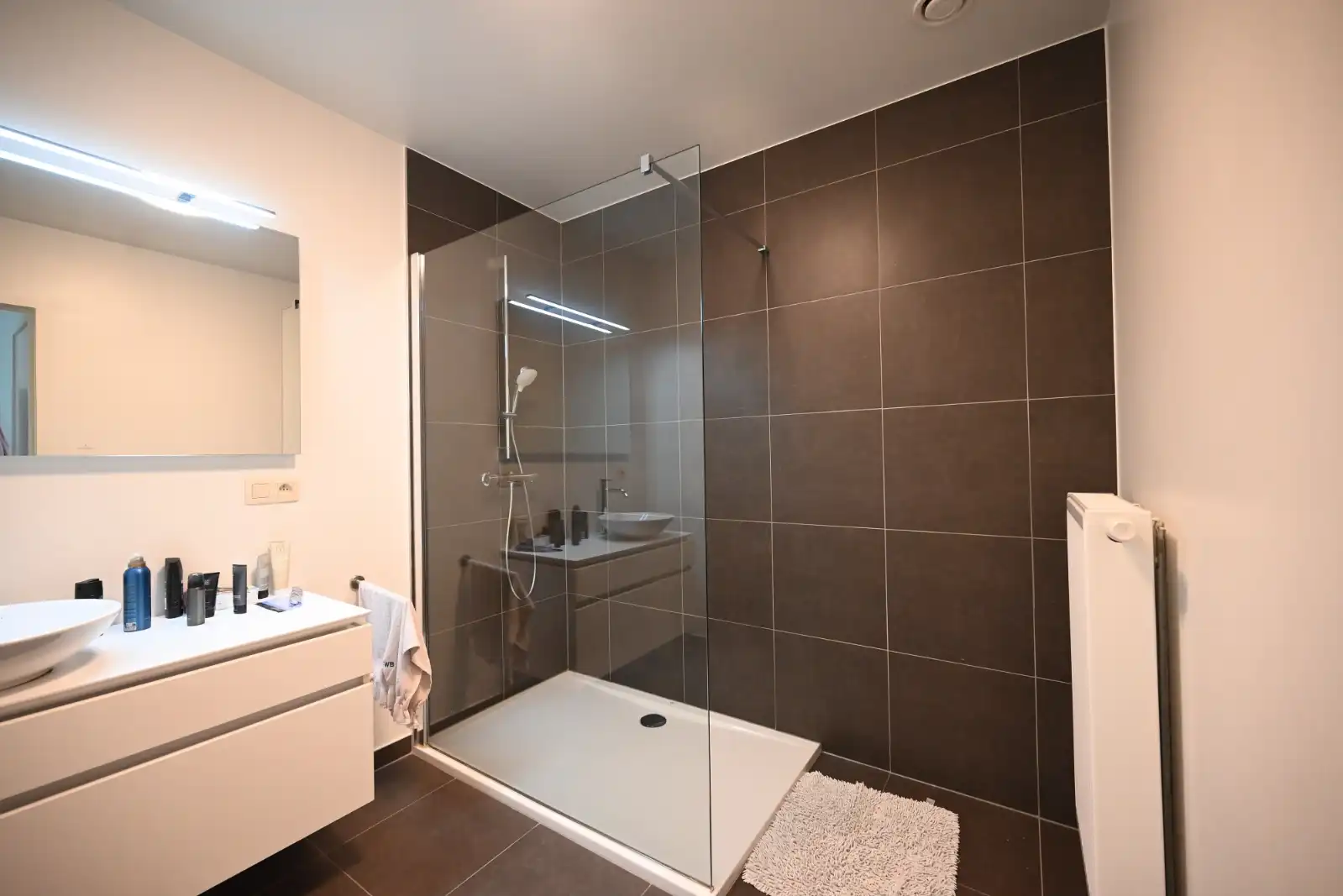 Appartement met 2 slaapkamers op het 1ste verdiep! foto 8