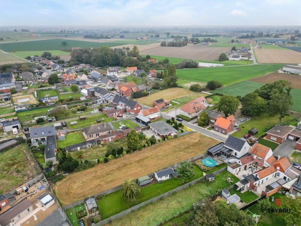 Ruim perceel bouwgrond (1654 m²) in het landelijke Houthulst. foto 6