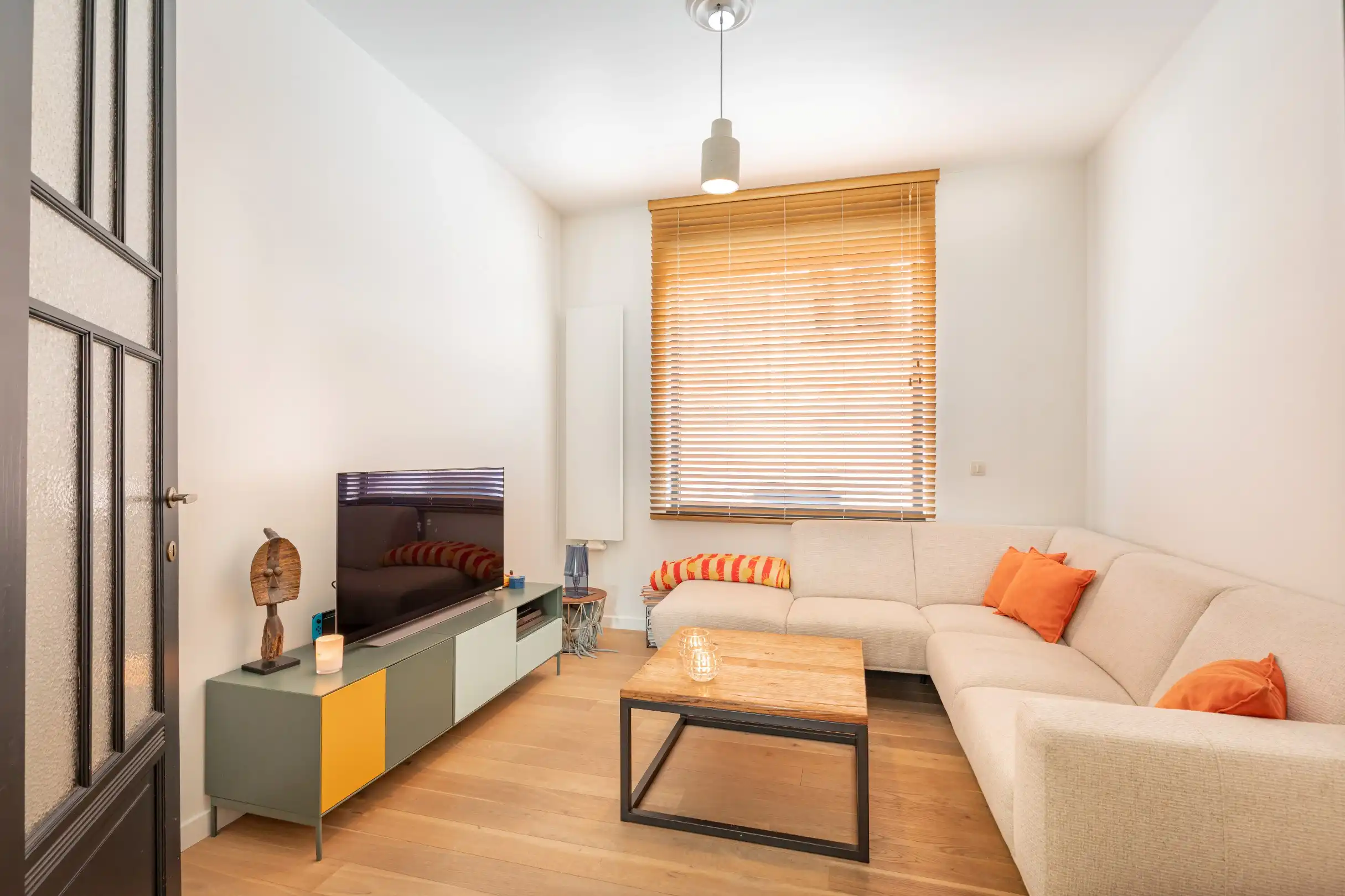 Knap ingerichte woning met heerlijke tuin! foto 6