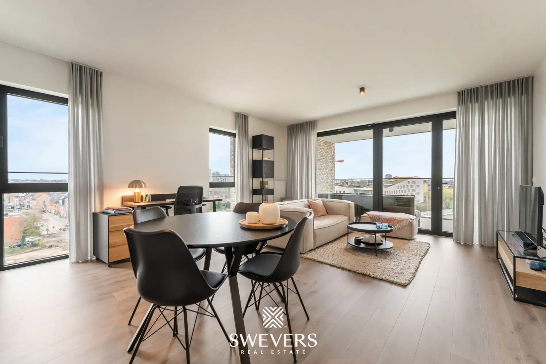 Luxueus, energiezuinig appartement met zonnig terras met skyline in centrum Hasselt  foto 8