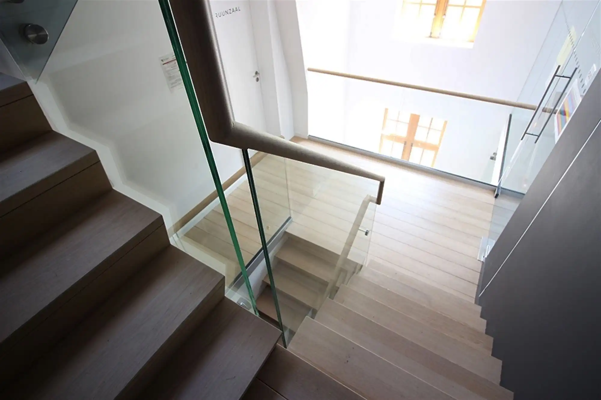 Kasteel Walburg met conciërgewoning en koetshuis in erfpacht  foto 16