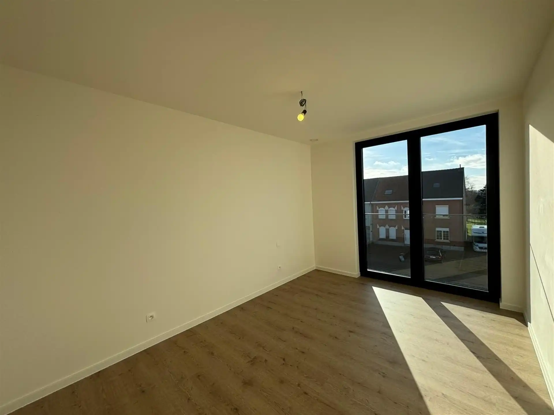 Modern duplex-appartement met private tuin en ruime terrassen in Asse! foto 16